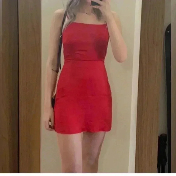 Wilfred Red Dress - Picture 3 of 6